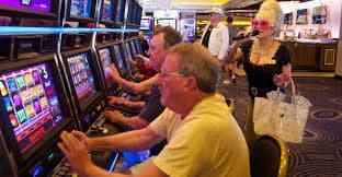 betta Live Casino Tables Jahan Aap Khel Sakhtein Hain